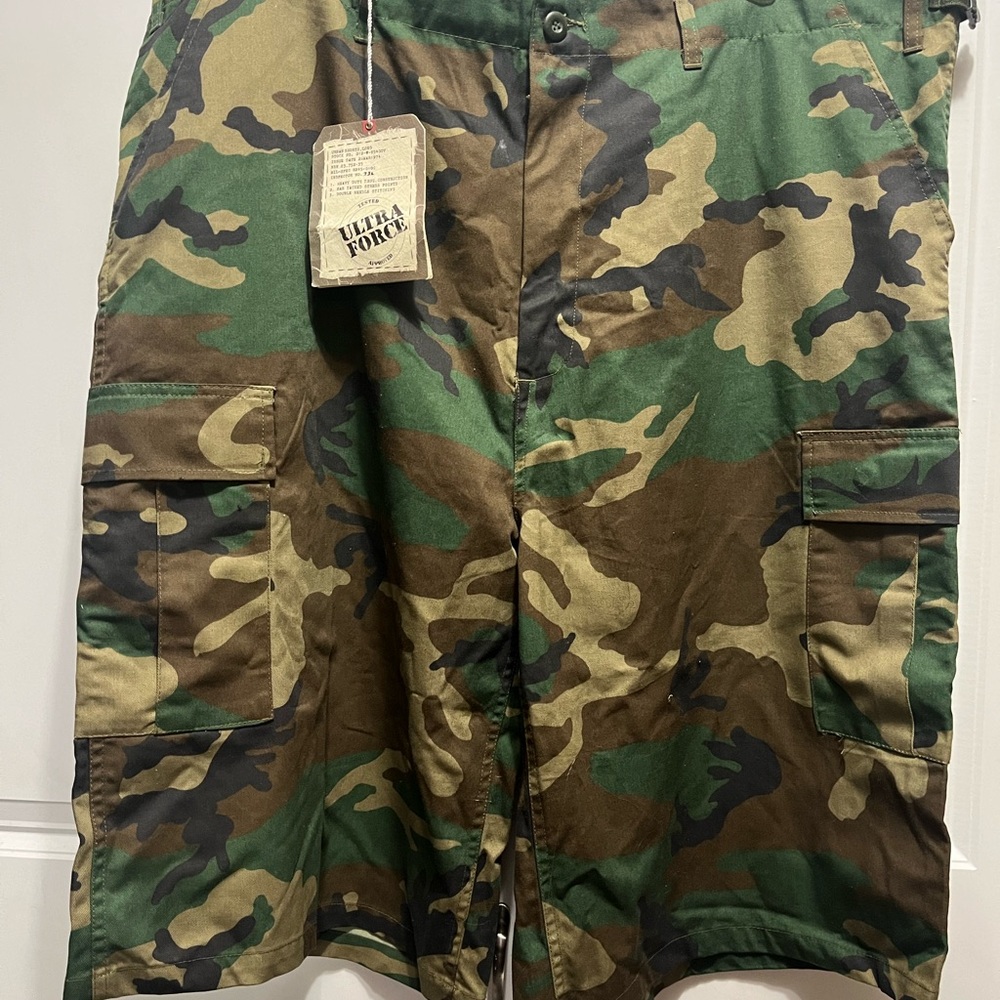 Mens Camo  Cargo Shorts
